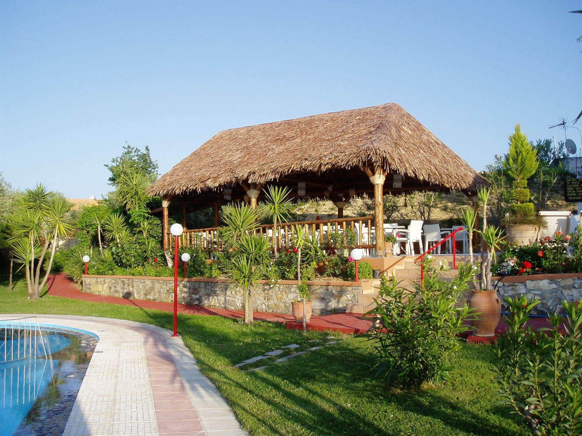 Nea Kydonia Suites & Studios Даратсо Экстерьер фото